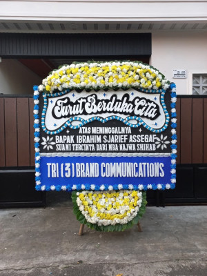 Papan Bunga Duka di Yapas